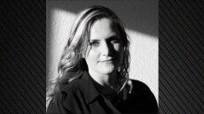 H βραβευμένη Κολομβιανή ποιήτρια Andrea Cote σε Αθήνα και Θεσσαλονίκη