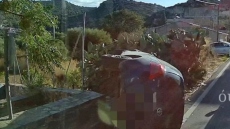 Ανατράπηκε αυτοκίνητο με μητέρα και 7χρονο παιδί σε παρακαμπτήριο δρόμο του ΒΟΑΚ, μεταφέρθηκαν τραυματισμένοι στο νοσοκομείο