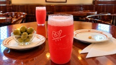 Δοκιμάσαμε το αυθεντικό Bellini στο Harry’s Bar της Βενετίας – Αυτή είναι η συνταγή του