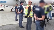 Οι ιταλικές αρχές απέλασαν Μολδαβό μουσικό που είχε κλείσει αυτοκινητόδρομο για τα γυρίσματα βιντεοκλίπ