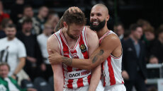 Θρυλική απόδραση με MVP τον Φουρνιέ από το Κάουνας, ο Ολυμπιακός 93-91 τη Ζάλγκιρις, βίντεο