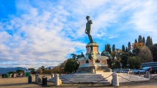 Φιάλη υγραερίου βρέθηκε κάτω από το αντίγραφο του αγάλματος του Δαυίδ στην Φλωρεντία