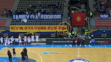 Προκλητικό πανό των Σκοπιανών στο παιχνίδι με τον Ηρακλή: Έφτιαξαν χάρτη της Μακεδονίας με τα σύνορα στη Χαλκιδική - Επίσημη καταγγελία της ΚΑΕ 