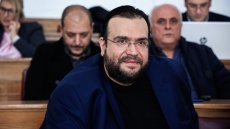 Φίλιππος Καμπούρης: Από «βασιλιάς» της trash TV και πρόεδρος του ΛΑΟΣ... στην απάτη των 5 εκατ. ευρώ με 25 εταιρείες στον ΕΦΚΑ