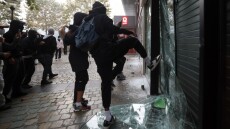 Απαγόρευση συναθροίσεων... άνω των τριών ατόμων στη Λιέγη του Βελγίου μετά τις επεισοδιακές διαδηλώσεις μαθητών
