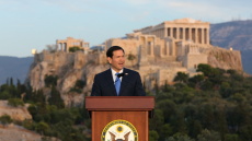 «Η ομιλία της χρονιάς»: WSJ, CNN, ΝΥΤ, Guardian αναλύουν την πλατφόρμα Ρούμπιο στη σκιά της Ακρόπολης για την ιδεολογική «σταυροφορία» της Δύσης