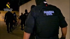 Εξαρθρώθηκε κύκλωμα πορνείας στην Ίμπιζα: Ψάρευαν νεαρά κορίτσια, τους έταζαν δουλειά και τα εξέδιδαν -Τις χρέωναν 5.000 ευρώ