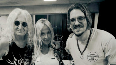 Σάκης Ντοβόλης: Ο Κοζανίτης με την heavy blues κιθάρα στο πλευρό της Άννας Βίσση – Το ντεμπούτο στο sold out ΟΑΚΑ και ο... Τζόνι Ντεπ