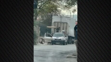 Συνελήφθησαν 37χρονος και 17χρονος που έριξαν μπάζα στον Βοτανικό, παραβίασαν πινακίδες STOP και μπήκαν αντίθετα σε μονόδρομο, βίντεο