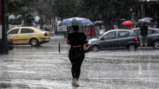 Χαλάζι, καταιγίδες, ισχυρούς ανέμους και βουτιά της θερμοκρασίας φέρνει η κακοκαιρία από την Ιταλία - Πότε θα χτυπήσει την Αττική