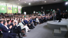 ΠΑΣΟΚ και Τσίπρας σε ανοιχτό «πόλεμο» για τη δεύτερη θέση: Η δημοσκοπική μάχη και η αναμέτρηση στην Κεντροαριστερά
