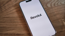 Revolut: Αποκαταστάθηκαν τα προβλήματα λειτουργίας – Τι αναφέρει η εταιρεία