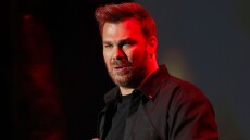 Γιώργος Σαμπάνης: Δεν προλαβαίνω να δω τι γράφεται για εμένα, αλλά τα κακά τα μαθαίνεις πρώτος