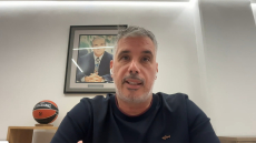 Κοντός στο protothema: «Ξένοι παίκτες του Παναθηναϊκού μας ζητούσαν να μην κατέβουμε στους τελικούς, χτυπούσαν τα κεφάλια τους»