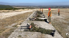 Σε συνθήκες μάχης η μετεκπαίδευση εφέδρων: Drones, πρώτες βοήθειες και ασκήσεις ετοιμότητας