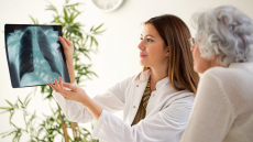 Νεότερες εξελίξεις στην αντιμετώπιση του μικροκυτταρικού καρκίνου του πνεύμονα