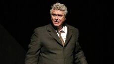 Βλαδίμηρος Κυριακίδης: Αγανακτισμένος ο ηθοποιός με τη φασαρία σε παράσταση στα Χανιά - «Πάμε να ερμηνεύσουμε και μας κράζουν»