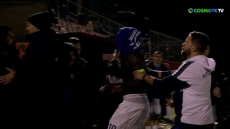 Παναχαϊκή - Κηφισιά: Ο Τετέι δέχτηκε αντικείμενο από την εξέδρα μετά τη λήξη του αγώνα - Βίντεο 