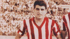 Στο νοσοκομείο με λοίμωξη του αναπνευστικού ο παλαίμαχος παίκτης του Ολυμπιακού, Σάββας Παπάζογλου