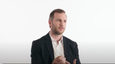 Ο συνιδρυτής της Airbnb Τζο Γκέμπια θα συμμετάσχει στο υπουργείο Κυβερνητικής Αποτελεσματικότητας του Έλον Μασκ