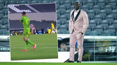 Ο προπονητής της Μπαρτσελόνα του Εκουαδόρ έβαλε ξανά το κοστούμι του και έκανε ένα «άρρωστο» κοντρόλ στο Λιμπερταδόρες - Βίντεο