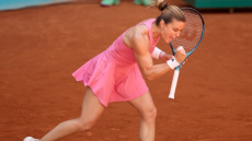 Σάκκαρη από τα παλιά - Με καταιγισμό μπρέικ διέλυσε 2-0 την Παολίνι και συνεχίζει στους «16» του Madrid Open - Βίντεο