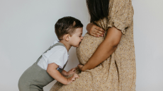 Γιορτή της Μητέρας 2025: Πότε πέφτει φέτος - Ποια Κυριακή γιορτάζεται