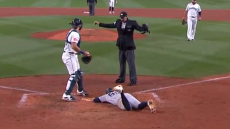 Τρομακτικός τραυματισμός σε αγώνα μπέιζμπολ: Γύρισε αφύσικα ο αστράγαλος, δείτε βίντεο