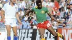 Εμανουέλ Κουντέ: Πέθανε ο θρύλος του Καμερούν - Αγωνίστηκε σε 2 Παγκόσμια Κύπελλα
