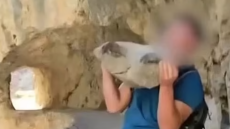 Τουρίστας πέταξε βράχο σε φαράγγι εθνικού πάρκου στην Ισπανία και κινδυνεύει με πρόστιμο €200.000