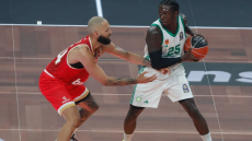 Basket League: Πριν το τζάμπολ του 4ου τελικού η απόφαση του αθλητικού δικαστή για Φουρνιέ και Ναν
