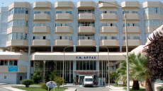 Προσήχθη γιατρός στην Άρτα για φακελάκι, τον εντόπισαν αστυνομικοί μέσα στο νοσοκομείο