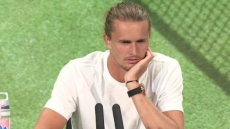 Ζβέρεφ μετά τον πρόωρο αποκλεισμό του στο Wimbledon: Νιώθω μόνος και άδειος, ίσως χρειάζομαι ψυχοθεραπεία 