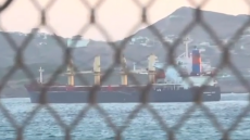 Στο Λαύριο το πλοίο με τους 520 μετανάστες από την Κρήτη - Θα οδηγηθούν στη δομή της Μαλακάσας
