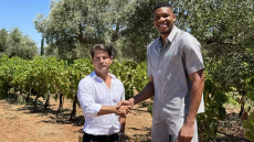 Αντετοκούνμπο, οικογένεια Σκλαβενίτη και Γιώργος Δασκαλάκης νέοι μέτοχοι στην Premia