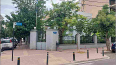 Οικογένεια Εμφιετζόγλου: «Άσφαιρο» το σφυρί για τα Ανάβρυτα, αλλά…εύστοχο για το Ν. Φάληρο