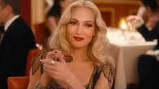 Τζένιφερ Λόπεζ: Εκθαμβωτική ως ξανθιά στο τρέιλερ της ταινίας Kiss Of The Spider Woman - «Θυμίζει Μαντόνα» της γράφουν