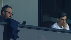 ΠΑΟΚ: Στην Τούμπα για το παιχνίδι με την ΑΕΛ οι γονείς του Ζαφείρη, την Δευτέρα (15:45) φτάνει και ο διεθνής άσος - Δείτε βίντεο 