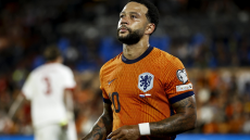 Έχασε την πτήση για την Εθνική: Έκλεψαν το διαβατήριο του Μέμφις Ντεπάι στη Βραζιλία
