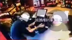 Θεσσαλονίκη: Καρέ-καρέ η ληστεία καταστήματος - 14 ετών ο ένας από τους 3 δράστες, το είχαν ληστέψει και παλαιότερα
