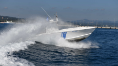 Συνέλαβαν Ρουμάνους για κατασκοπεία - Είχαν φωτογραφίσει το ναυτικό οχυρό Σαλαμίνας