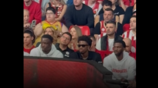 Ολυμπιακός: Αιμάτωμα αμφιβληστροειδούς o Κώστας Αντετοκούνμπο -  Με μαύρα γυαλιά στο ΣΕΦ - Βίντεο 