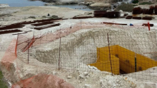 Μήλος: Μπλόκο στις βίλες κοντά στο Σαρακήνικο – Ζητείται ανάκληση και δεύτερης οικοδομικής άδειας