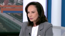 Διαμαντοπούλου για Τσίπρα: Είναι απειλή για το ΠΑΣΟΚ ένας πολιτικός που ηττήθηκε 5 φορές και το κόμμα του υπέστη 7 διασπάσεις;