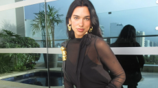 Πώς να φορέσετε τζιν για μια βραδινή έξοδο σύμφωνα με την Ντούα Λίπα
