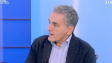 Τσακαλώτος: Ο Τσίπρας μπορεί να κουράζεται από τις κουβέντες αλλά τι να κάνουμε - Lose lose και ακατανόητη η πολιτική του Ανδρουλάκη