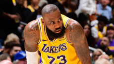 Τέλος μετά από 1297 ματς στο απίθανο σερί των 10+ πόντων του Λεμπρόν Τζέιμς, το θυσίασε για τη νίκη των Λέικερς