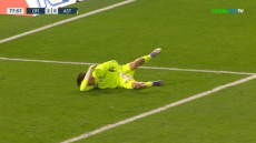 Σοβαρός τραυματισμός του Αγγελίδη στο ΟΦΗ - Αστέρας Τρίπολης: Σφάδαζε και ξέσπασε σε κλάματα ο γκολκίπερ των Αρκάδων, βίντεο 