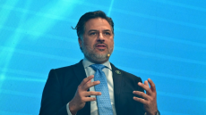 Τον Φεβρουάριο στην Ουάσιγκτον η κρίσιμη υπουργική συνάντηση για τον Κάθετο Ενεργειακό Διάδρομο: Τι είπε ο Joshua Volz στην Αθήνα