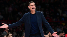 Μπαρτζώκας: Δεν παίρνω εγώ τις αποφάσεις, οι παίκτες τις παίρνουν